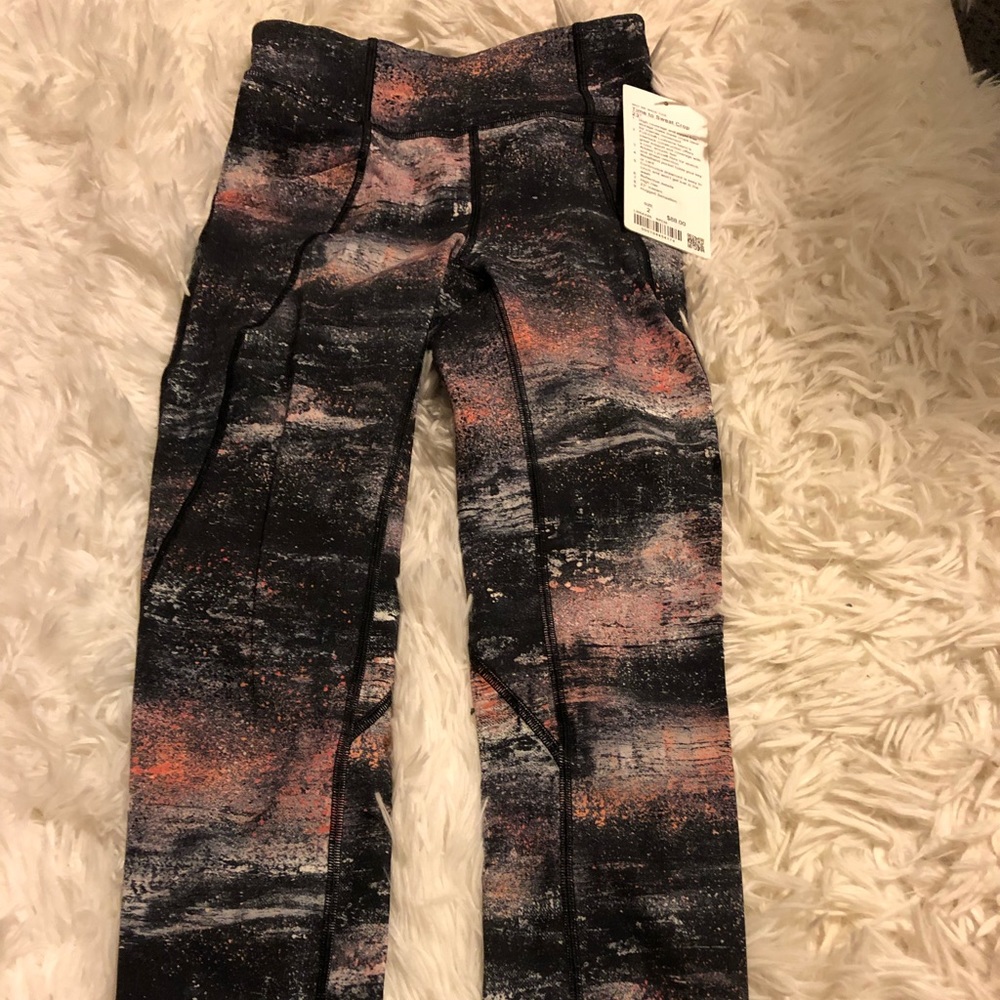 Lululemon time to sweat crop size 2